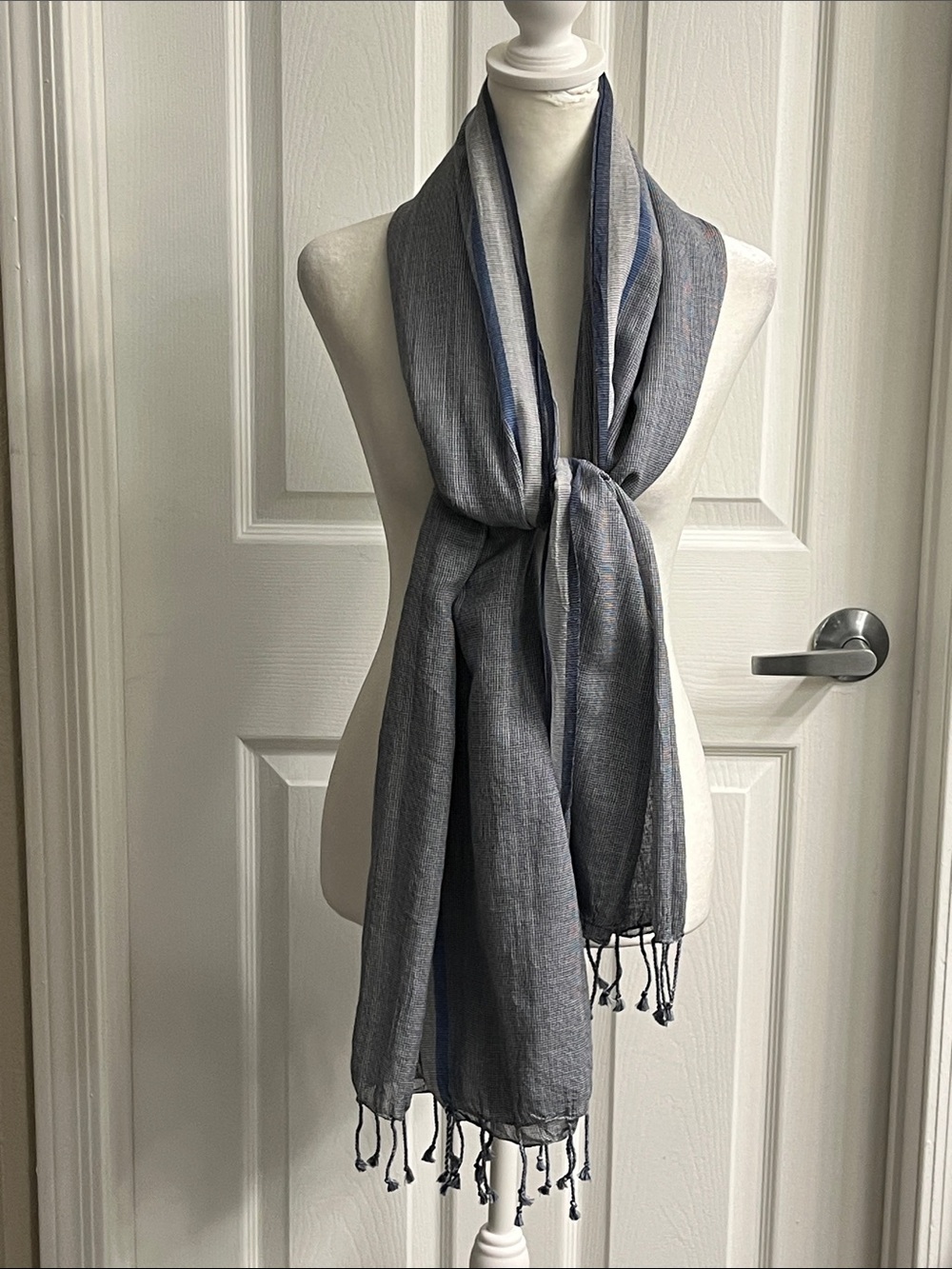 NWOT Blue Lightweight Scarf